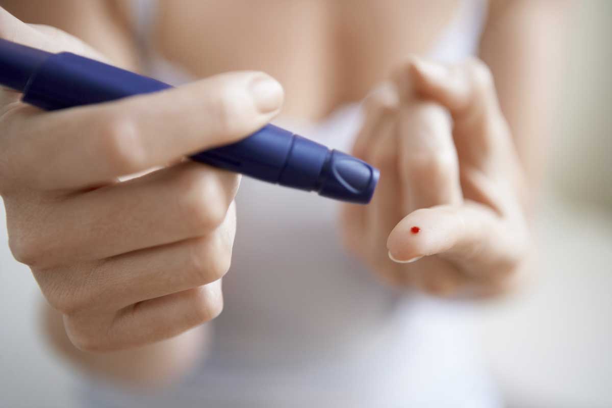 EFECTO DE LA SUPLEMENTACIÓN DIETÉTICA CON CHÍA SOBRE EL METABOLISMO DE LA GLUCOSA Y EL TEJIDO ADIPOSO